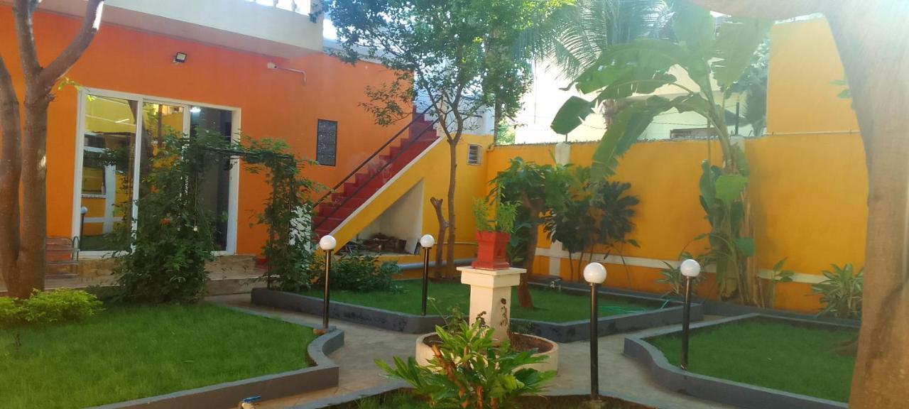 Chan Maison @ Lakshmi Gardens ポンディシェリ エクステリア 写真